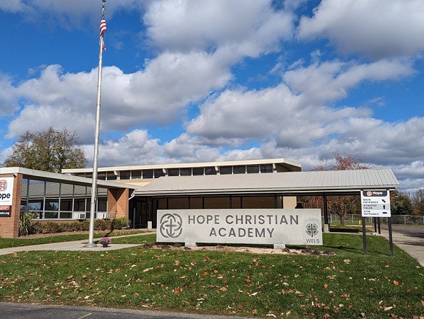 Du học Mỹ - Trường trung học bán trú Hope Christian Academy (MI)