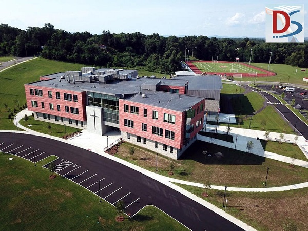 Pope Francis High School, Massachsetts, Trung học Mỹ