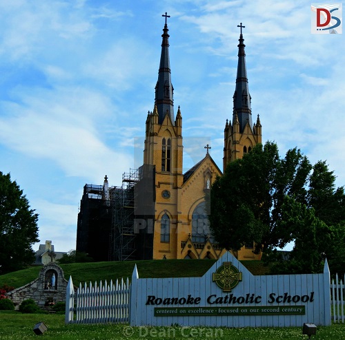 Roanoke Catholic School_3