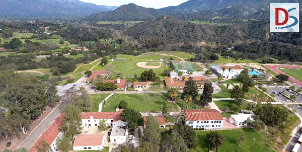 Villanova Preparatory School, California, Trung học Mỹ