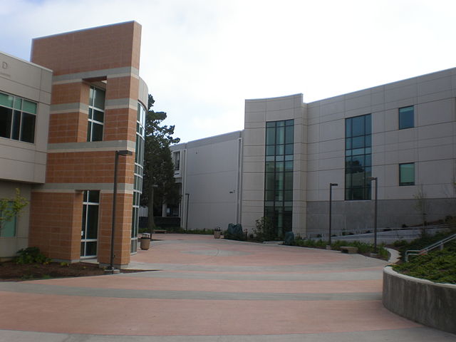 Chương trình Cao đẳng Kinh doanh tại Skyline  College – Du học Mỹ, California