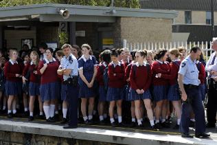 Mount Waverley Secondary College, Hệ thống các trường trung học Công bang Victoria – Du học Úc