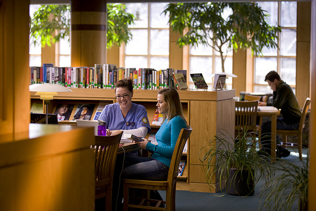 Du học Canada - Trung tâm hỗ trợ học tập – Alexander College