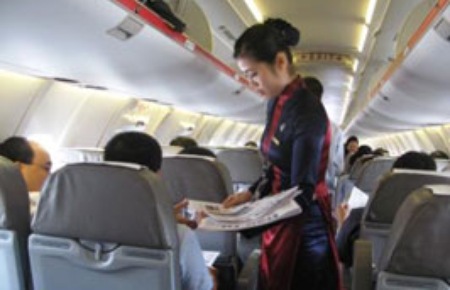 Giới thiệu tàu bay thương mại Bombardier CRJ900