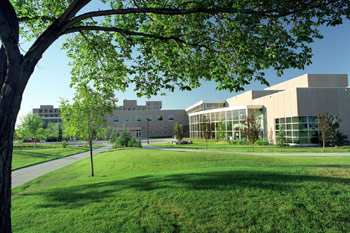 DU HỌC CANADA - UNIVERSITY OF REGINA