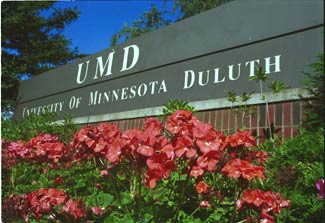 Du học Mỹ - ESLI – University of Minnesota Duluth với học bổng 70%