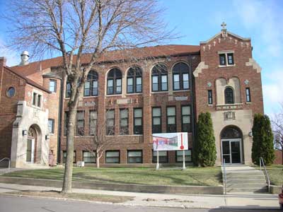 Du học Mỹ - Giới thiệu Trung học Holy Trinity, Minnesota