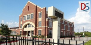 The Village School (Houston), Trung học Mỹ