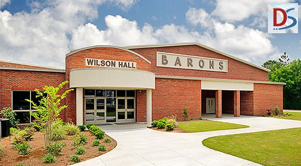Wilson Hall, SC, Trung học Mỹ